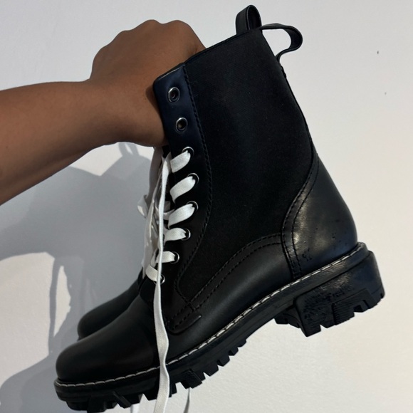 Rag and bone Shiloh boot size 9 worn once - Picture 2 of 3